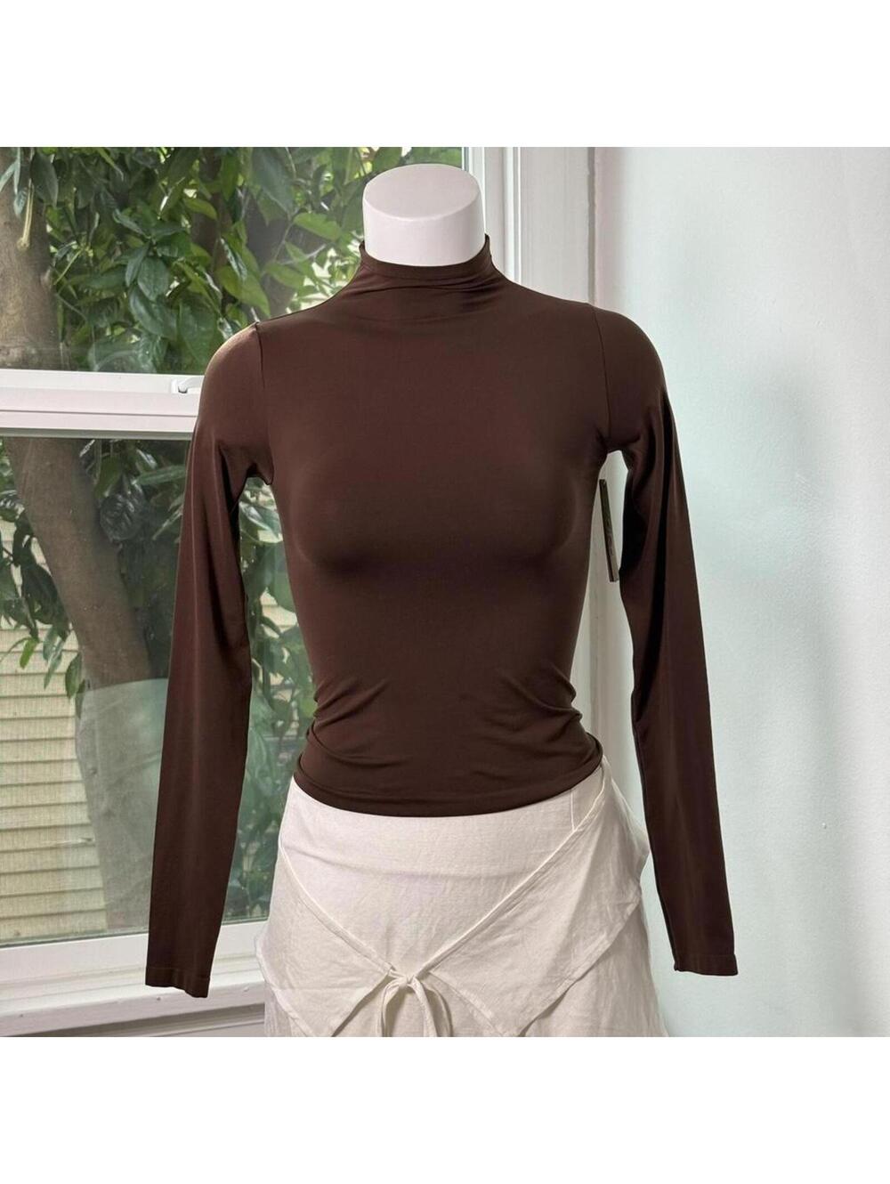 SKIMS Long Sleeve Mock Neck Tee in Chocolate Brown